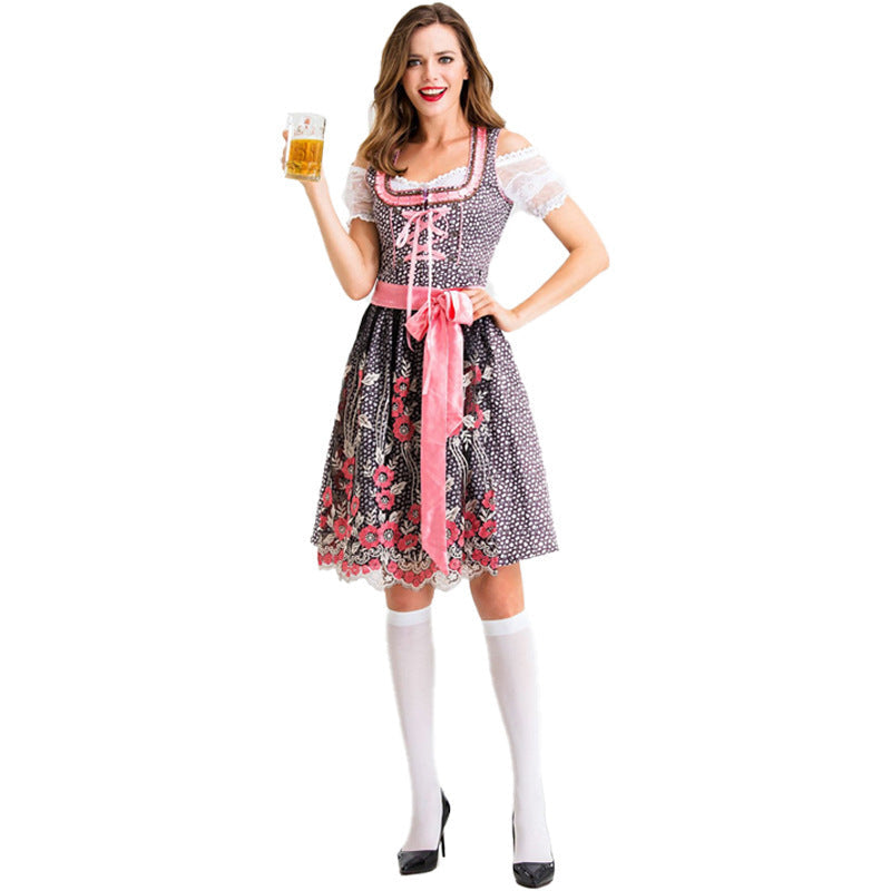Dirndl til kvinder med blondeærmer og blomstret forklæde